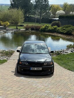 BMW E46 325i - 2