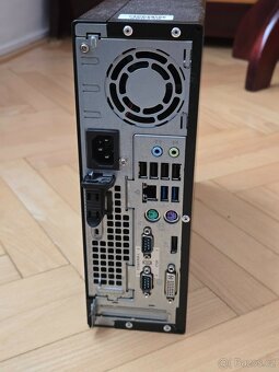 Fujitsu Esprimo E720 (i3-4170, 8GB RAM, 120GB SSD, W11Pro) - 2