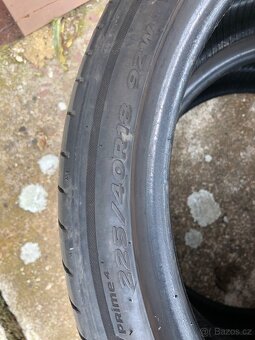Letní pneu 225/40/18 - 2