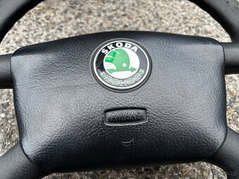 Škoda Octavia 1 Airbag před faceliftem - 2