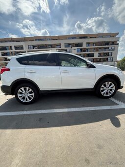 Toyota RAV4 (XA4) 2.2, 110 kW, Naftový, 4x4 - 2