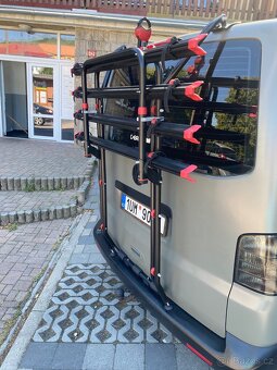 Nosič na čtyři kola pro VW T5 - nový černý komaxitový nástři - 2