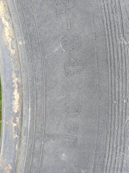 Pneu 16.9-34 - 2
