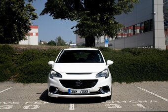 Opel Corsa OPC PERFORMANCE - 2