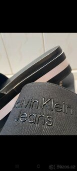 Nenošené pantofle Calvin KleinJeans - 2
