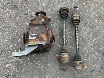 BMW E36 316i 1,9 diferenciál 3,23 + poloosy - 2