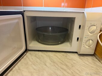 Mikrovlnná trouba DAEWOO - 2