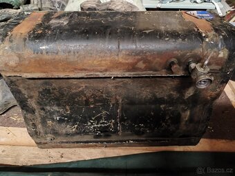 Palivová nádrž zetor crystal - 2