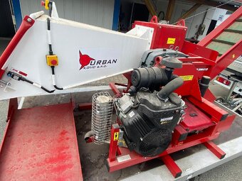Štěpkovač URBAN SMH110 37 HP S DOPRAVNÍKEM 2,6 M - 2