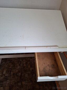 Rostoucí dětský psací stůl + komoda - 2