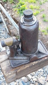 Dodge,GMC,Studebaker,USA - 2