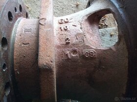 Náhradní díly na traktor Zetor - 2