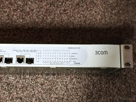 3Com Baseline 2226 Switch 24x10/100 (RJ45) - 2