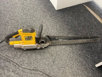 Elektrická pila DeWalt DWE397 - 2