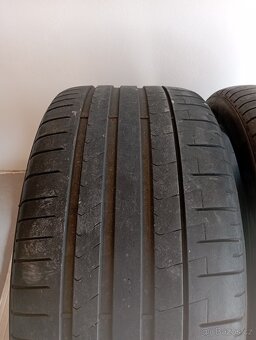 275/35 R19 100 Y Pirelli Pzero letní - 2
