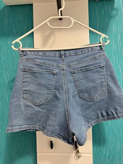 Dámské džínové šortky Terranova - 2