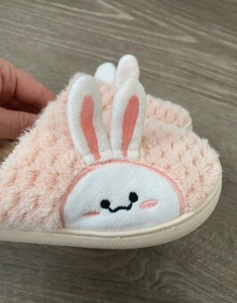 Dívčí papuče vel.28/29 - 2