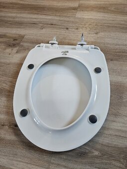 Záchodové prkénko nové, nepoužité - 2