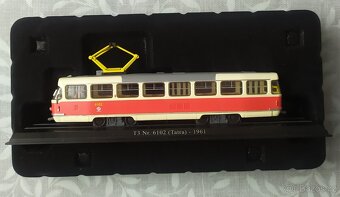 Tramvaj 1:43 1:87. Moskvič 412 1:24 - 2