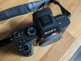 Sony a7 II (+ případně FE 28-70 mm) - 2