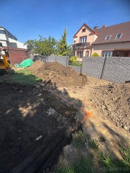 Daruji krasnou zeminu s kompostem za odvoz - 2