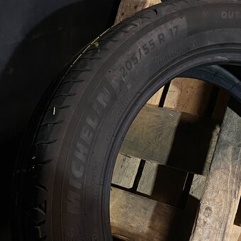 Letní pneu 205/55 R17 91V Michelin 5mm - 2