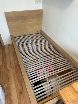 IKEA MALM postel s roštem - 2