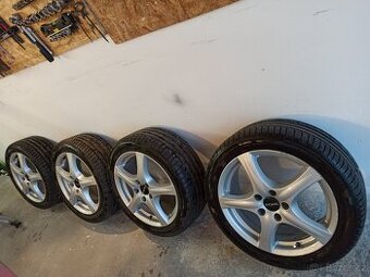 Škoda Octavia 2,3 , WV Ronal 225/45 R17 ,pneu 6,7mm,DOT 0323 - 2
