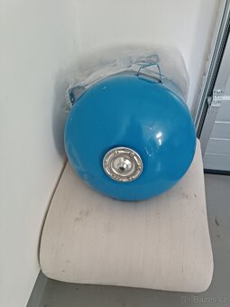 Expanzní nádoba 110l - 2
