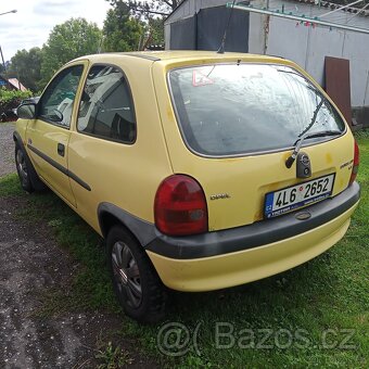 Opel corsa b 1L rv 99 - 2