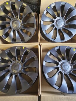 5x114,3 r21-Originalni sada Tesla Y-Nové nepoužité - 2