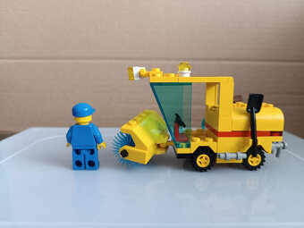 LEGO Town 6649 Street Sweeper - 2