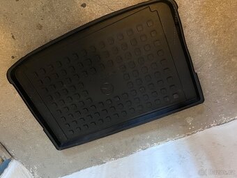 Original vana do kufru Mercedes-Benz + organizer W176 - 2