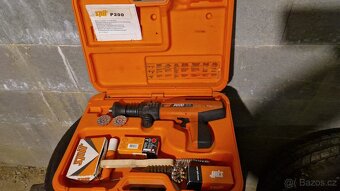 pneumatická hřebíkovací pistole do betonu a oceli Spit P200 - 2