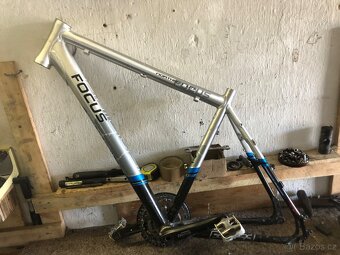 Rám FOCUS NORTHERN LITE (L) + kliky SHIMANO DEORE - 2