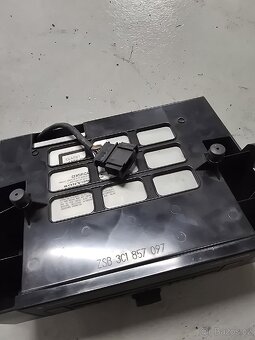 CD changer Volkswagen - 2