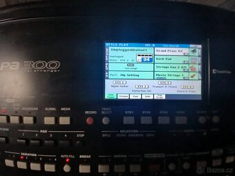 Klávesy korg pa 300 - 2