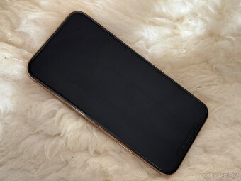 Apple iPhone 11 Pro, Gold, 64GB - 2