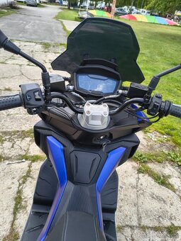 Aprilia SR GT 125 - 2