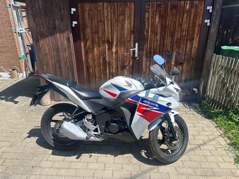 Honda CBR 125R - 2