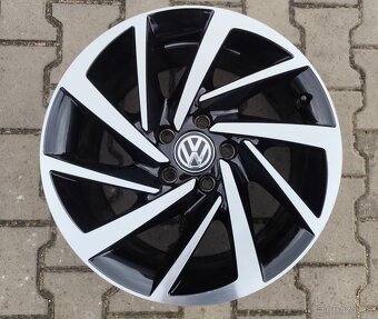 Alu kola originál Volkswagen Passat B8 5x112 R17 Woodstock - 2