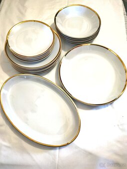 Sada talířů z porcelánu - závod Nová Role, ČSSR - 2