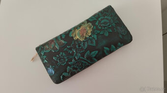 DÁMSKÁ PENĚŽENKA NOVÁ - 2