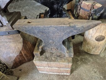 Kovadlina 150 kg - 2