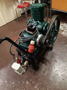 Kompresor, vzduchový, dílenský - vývěva - 2