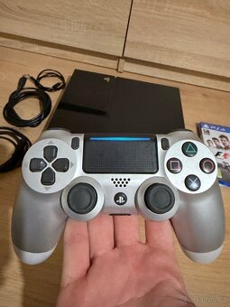 Sony PlayStation 4 Fat 500GB + originál ovládač a PS4 hra - 2