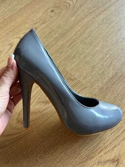 Lodičky na podpatku - 2