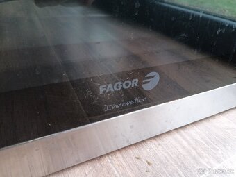 Horkovzdušná trouba FAGOR - 2