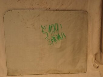 SKLO OKNO PŘEDNÍ ZADNÍ BOČNÍ ŠKODA WARTBURG TATRA OCTAVIA - 2