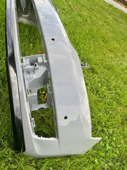 Přední nárazník Rapid Monte Carlo šedý - 2